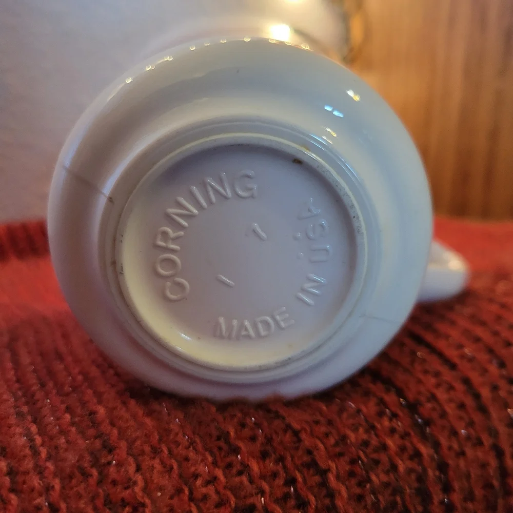 Corningware excellent see
